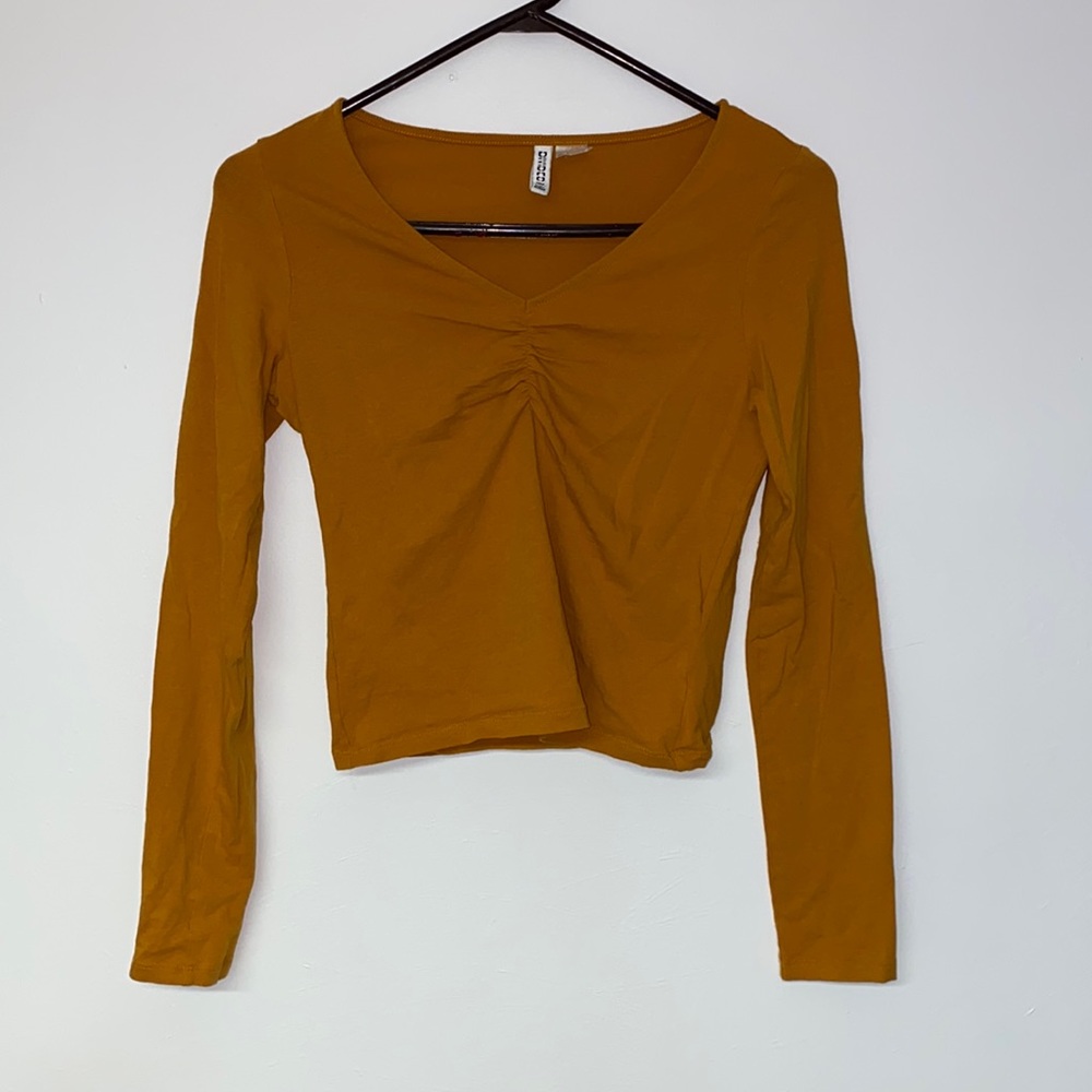 “Divided” by H&M, Cropped Long Sleeve in mustard